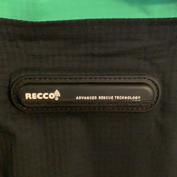 O’Neill Men’s ski/snowboard jacket&pants (ECU!!!!) - Picture 9 of 16